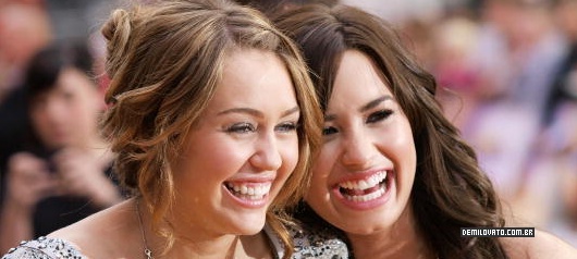 US actresses Miley Cyrus, (L), and Demi