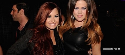 demi-khloe