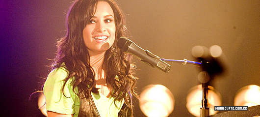 https://demilovato.com.br/wp-content/uploads/2010/07/Untitled-1013.png